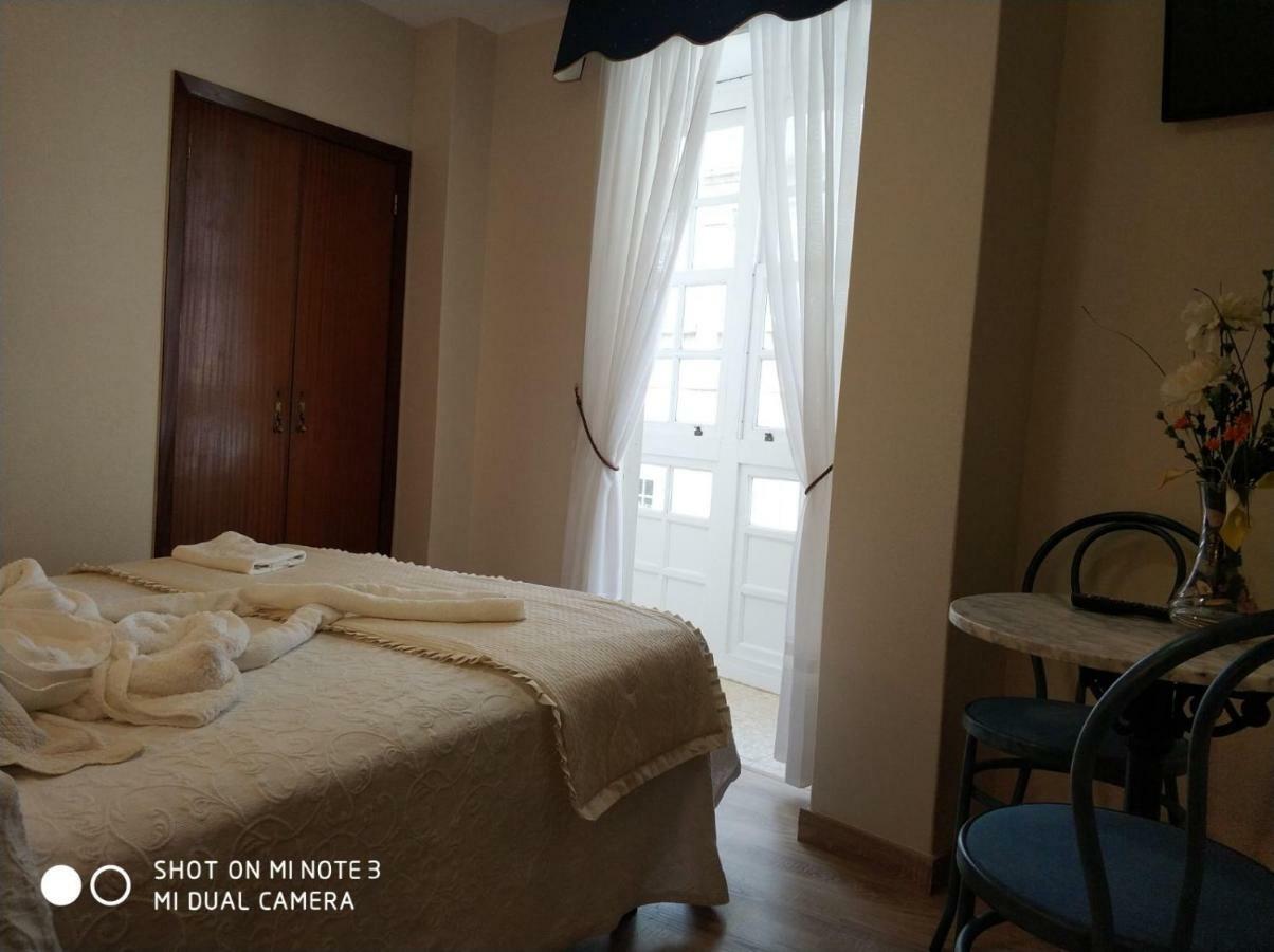Pension Pura Cuntis Luaran gambar